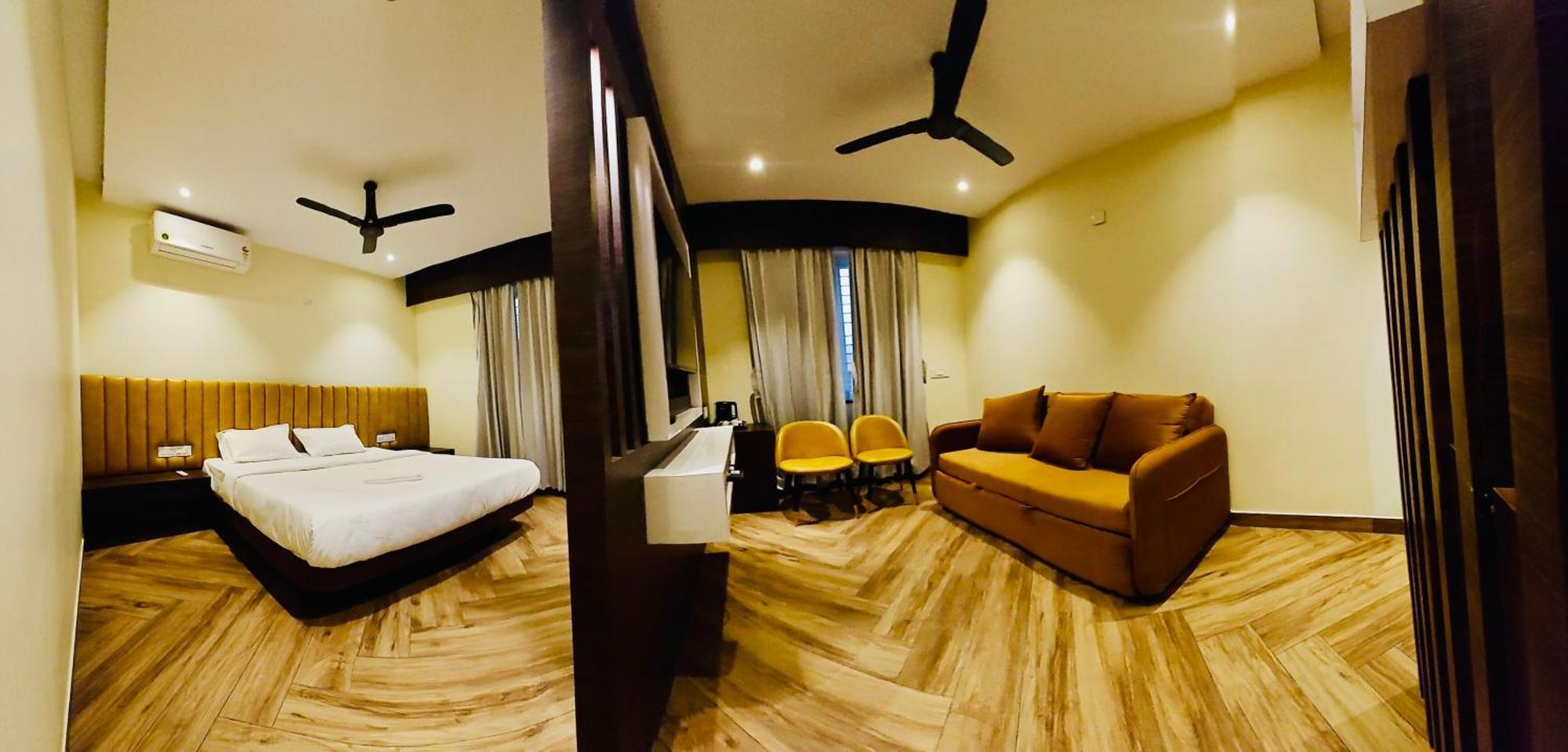 S K Legacy Hotel Mysore Exterior foto